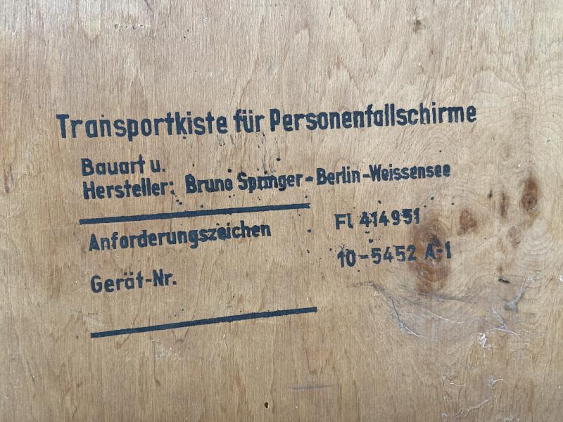 German LW Transportkiste für Personenfallschirme